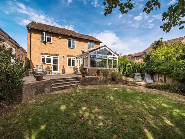 House for sale in Barrs Court, Cadbury Heath