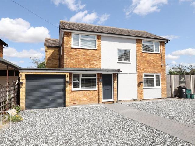 House for sale in Dale Hill, Essex