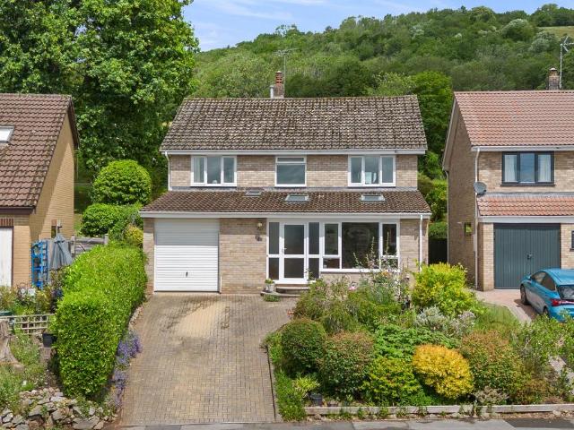 House for sale in Axbridge, Somerset