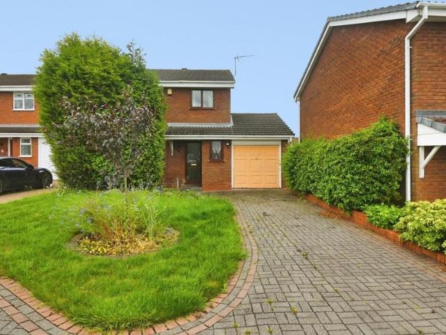 House for sale in Kettlebrook, Staffordshire