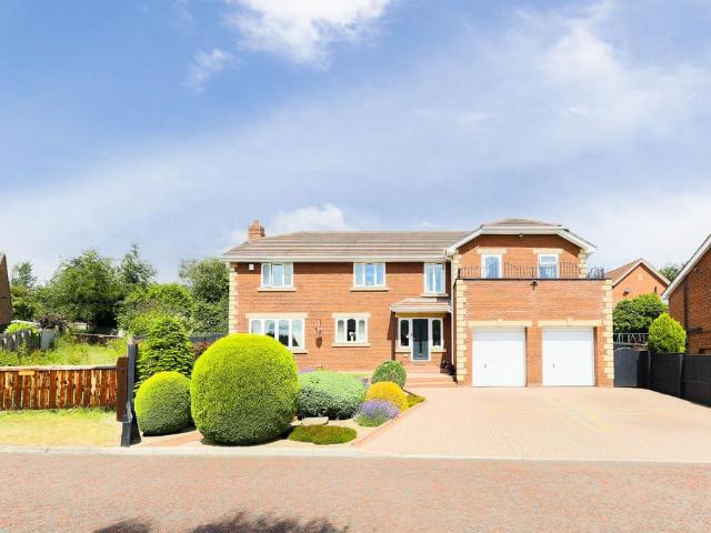 House for sale in High Spen, Gateshead