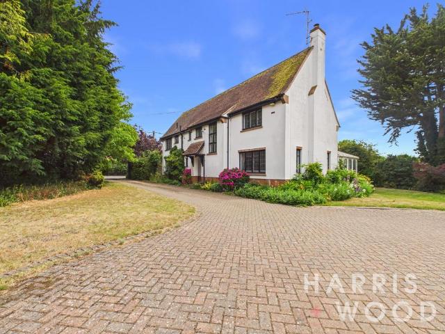 House for sale in Chipping Hill, Essex