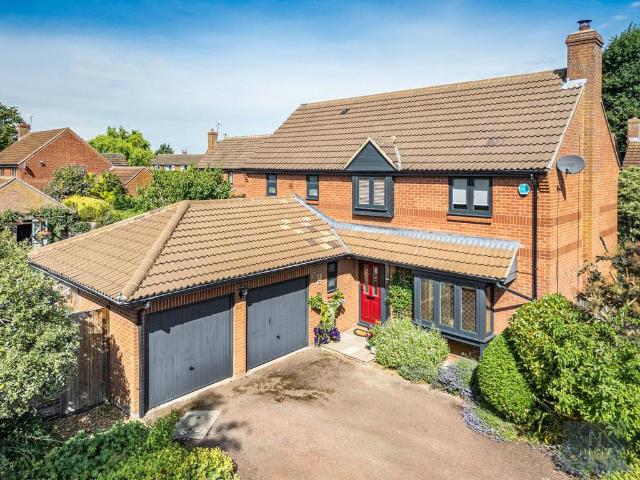 House for sale in Berrick Salome, Oxfordshire