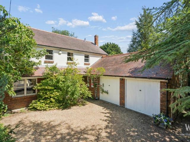 House for sale in Berrick Salome, Oxfordshire