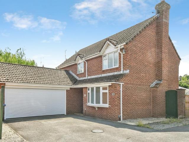 House for sale in Durrington, Wiltshire