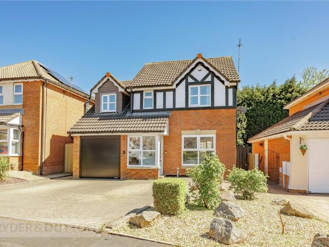 House for sale in Hurst Cross, Greenheys