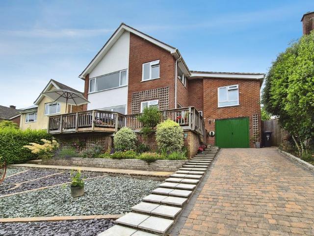 House for sale in East Clevedon, Clevedon