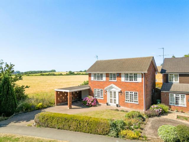 House for sale in New Mill, Pouchen End