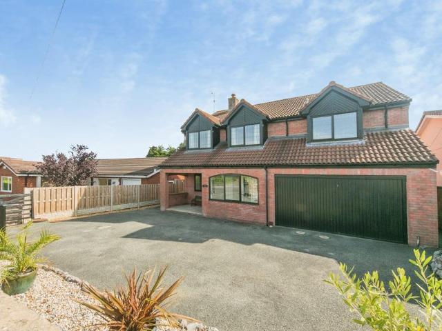 House for sale in Colwyn Bay, Wales