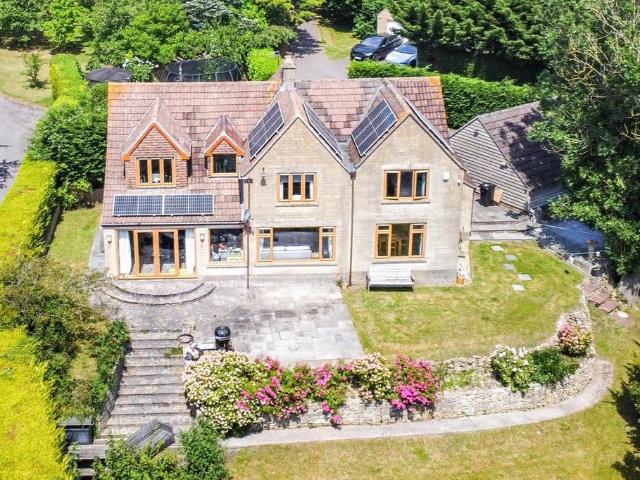 House for sale in Clandown, Radstock