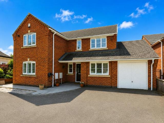 House for sale in Baswich, Staffordshire