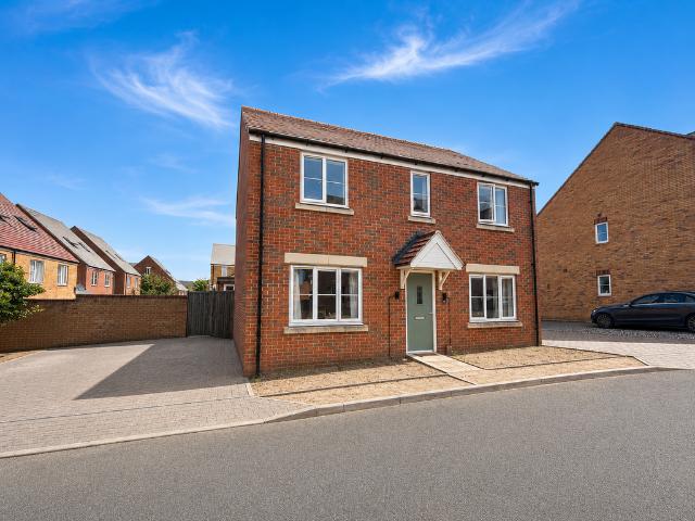 House for sale in Oad Street, Kent