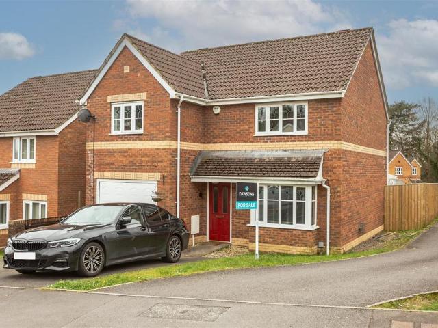 House for sale in Pant Lasau, Nangreaves