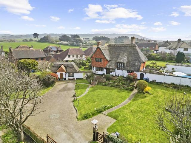 House for sale in Seaford, Iford