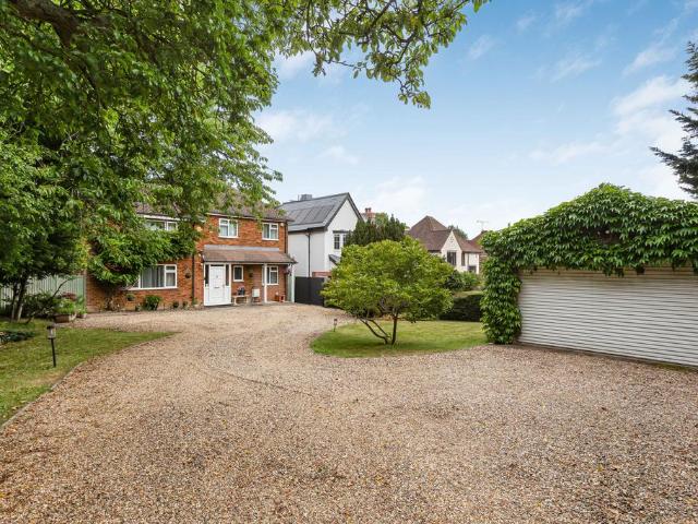 House for sale in St Albans, Five Acres