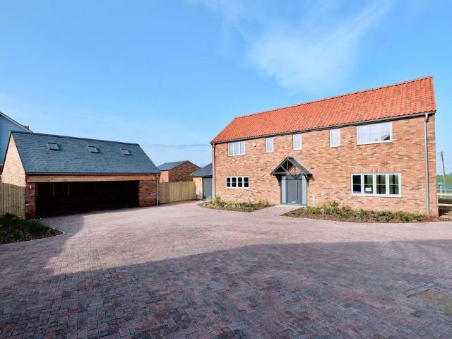House for sale in Huntingdon, Cambridgeshire