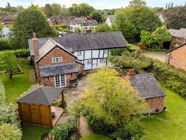 House for sale in Plumley