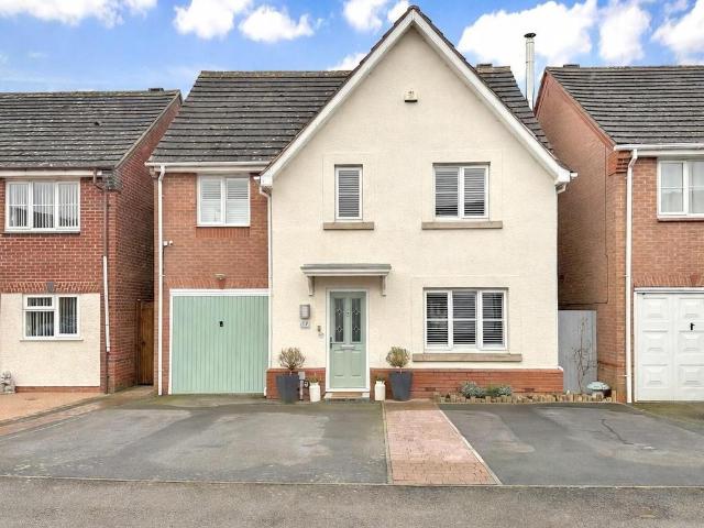 House for sale in Alverton, East Midlands