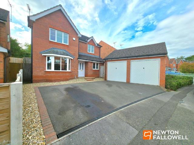 House for sale in Alverton, East Midlands