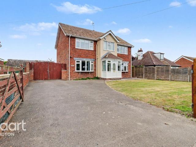 House for sale in Ramsey and Parkeston, Dale Hill