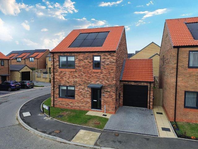 House for sale in Whitby, North Yorkshire