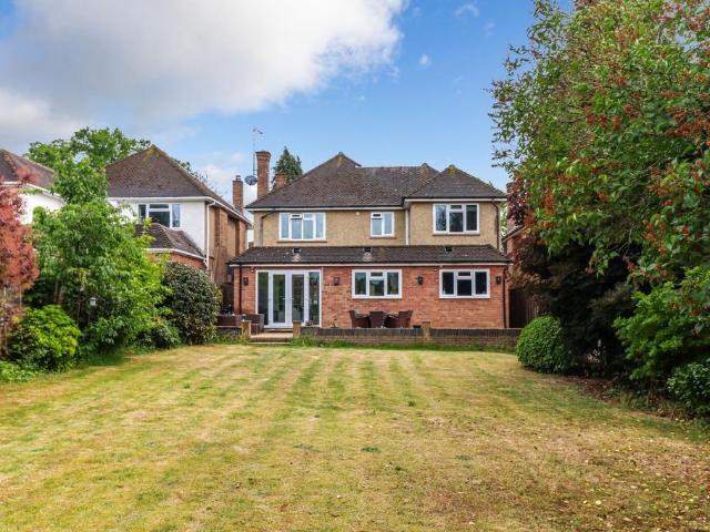House for sale in Batchworth, Hertfordshire