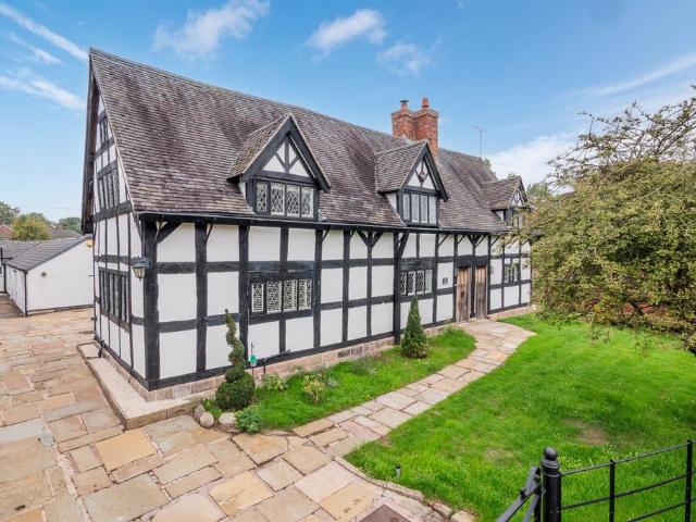 House for sale in Twemlow