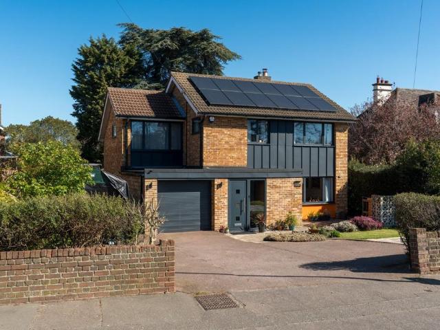 House for sale in Fordham Heath, Essex