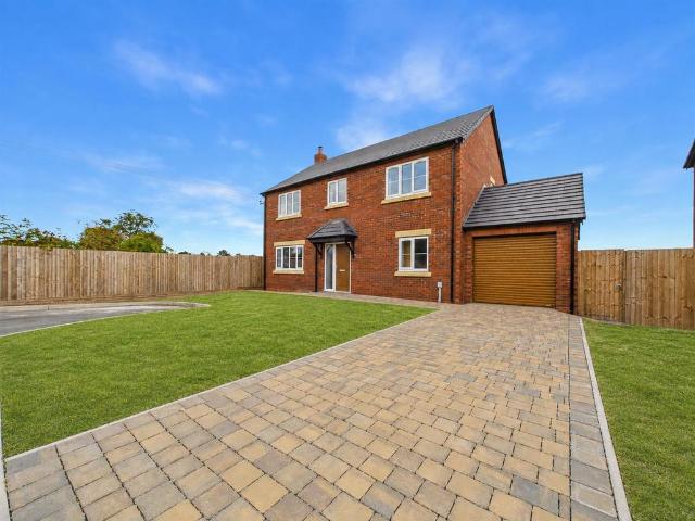 House for sale in Weston, Morda