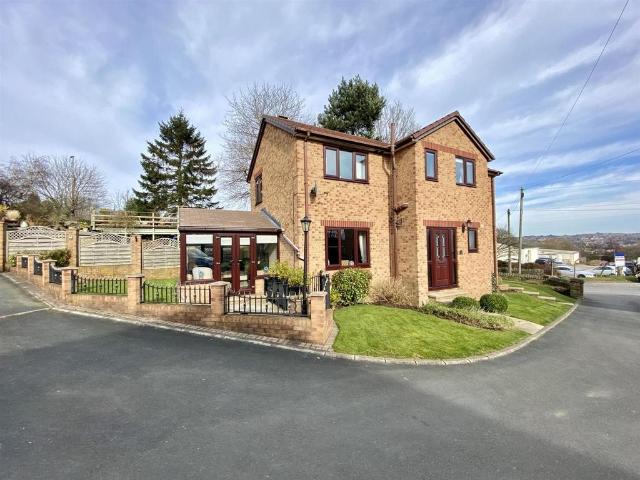 House for sale in Firthcliffe, Liversedge
