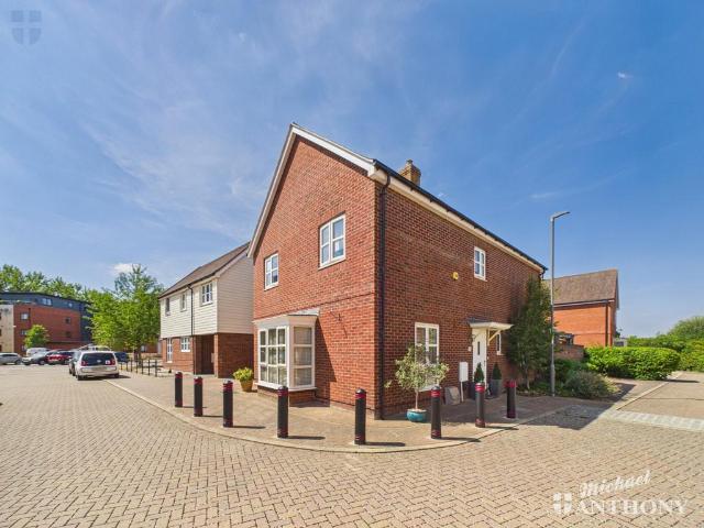 House for sale in Broughton, Aylesbury