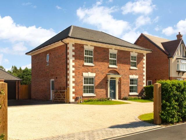 House for sale in Harpole, Northamptonshire