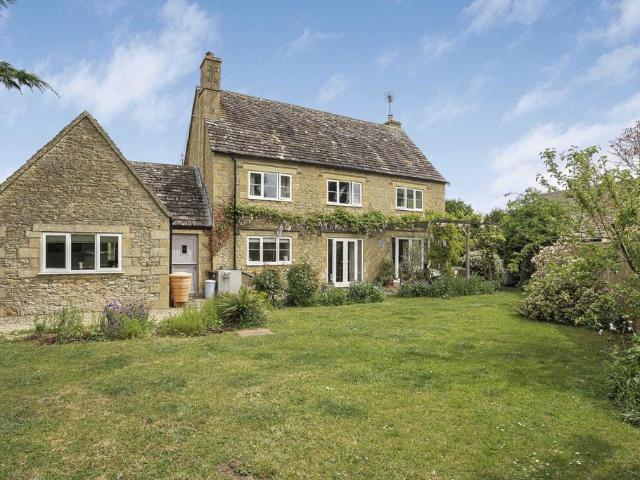 House for sale in Ashton Keynes, Wiltshire