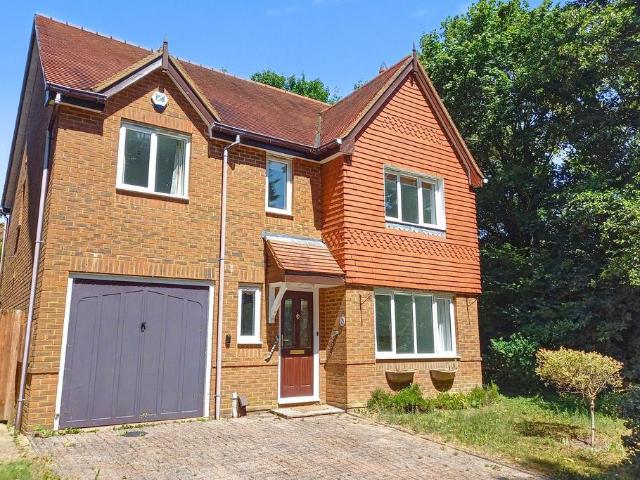 House for sale in Sleepers' Hill, Hampshire