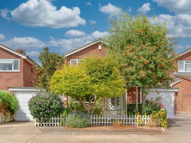 House for sale in Chepping Wycombe, Loudwater