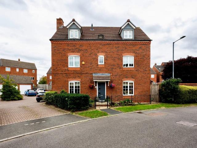 House for sale in Lichfield, Boley Park