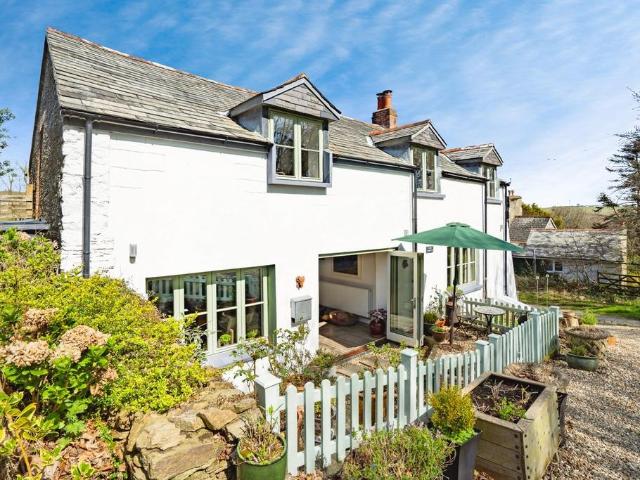 House for sale in Polperro, Cornwall