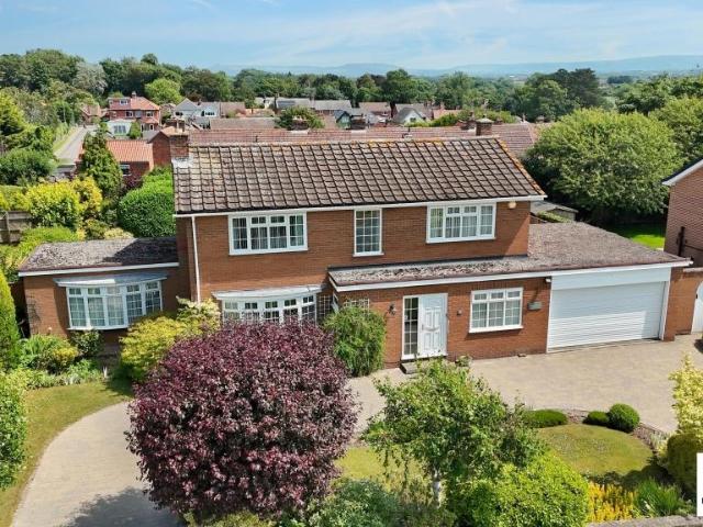 House for sale in Hutton Rudby, North Yorkshire