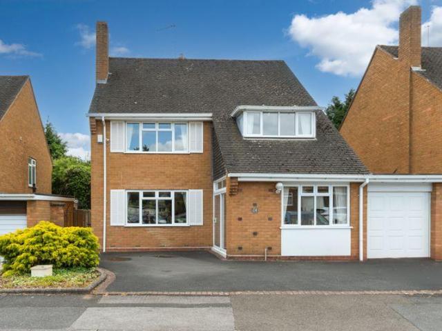 House for sale in Hagley, Bromsgrove