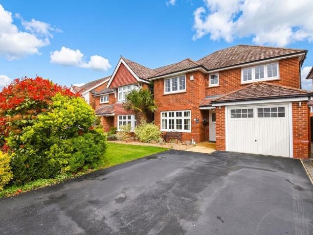 House for sale in Salford, Greater Manchester