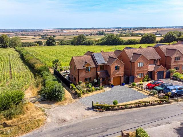 House for sale in Oving, Buckinghamshire