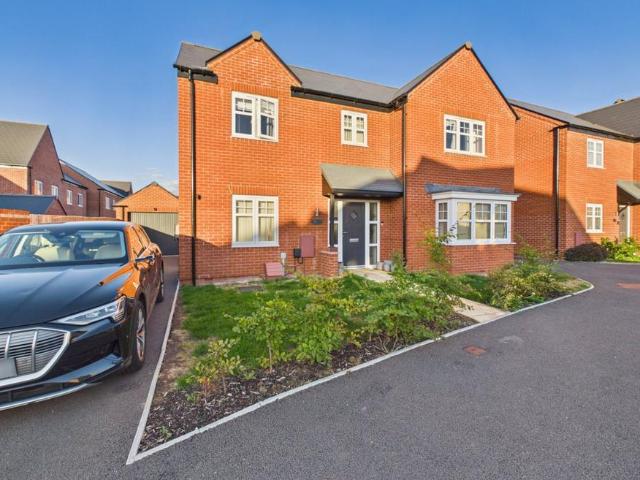 House for sale in Twigworth Green, Tewkesbury