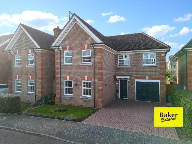 House for sale in Greater London