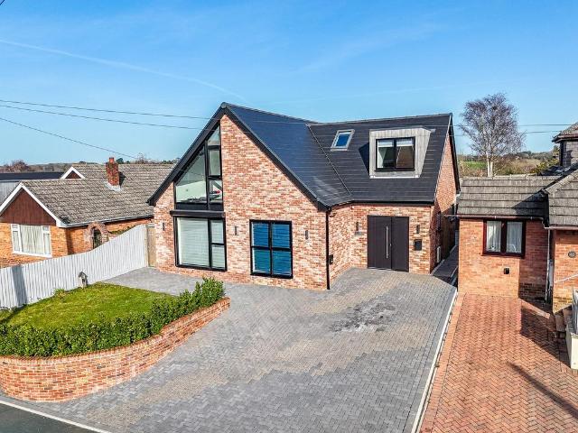 House for sale in Walhampton, Ashurst Bridge