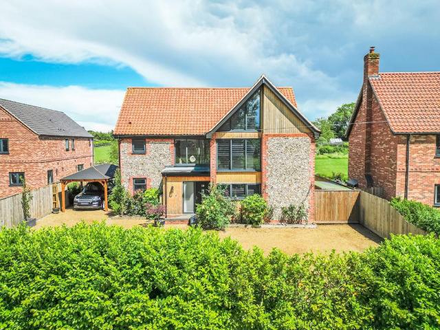 House for sale in East Tuddenham, Norfolk