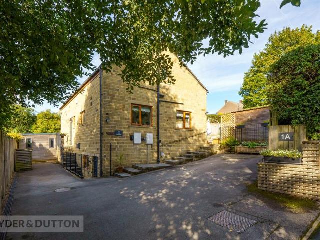 House for sale in Holme Valley, Upperthong