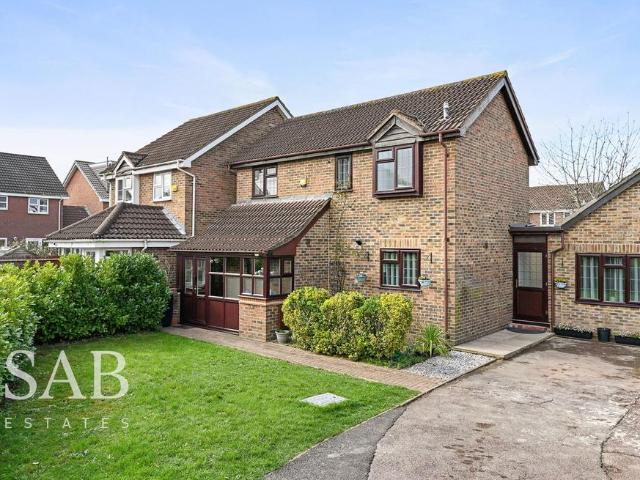 House for sale in Yeading, Greater London