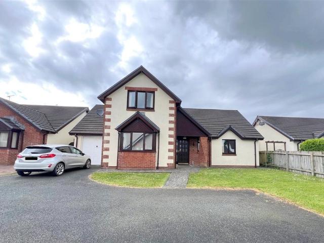 House for sale in Haverfordwest, Wales