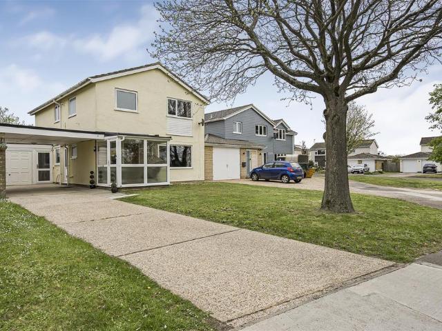 House for sale in Chelmondiston, Suffolk