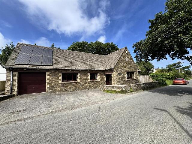 House for sale in Wheal Frances, Penwartha Coombe